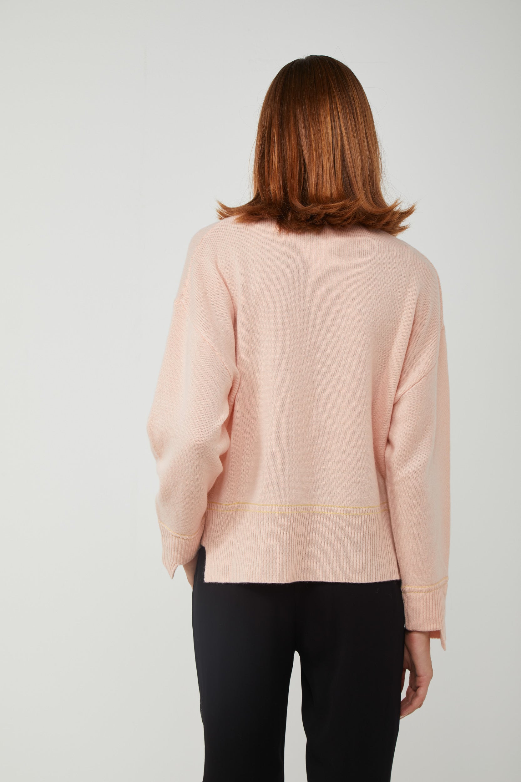 100% cashmere pink sweater