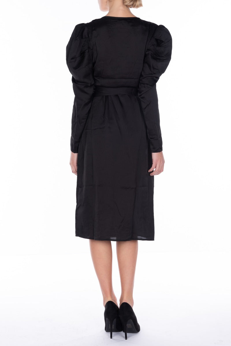 GLAMOROUS Abito Kimono in Satin Nero