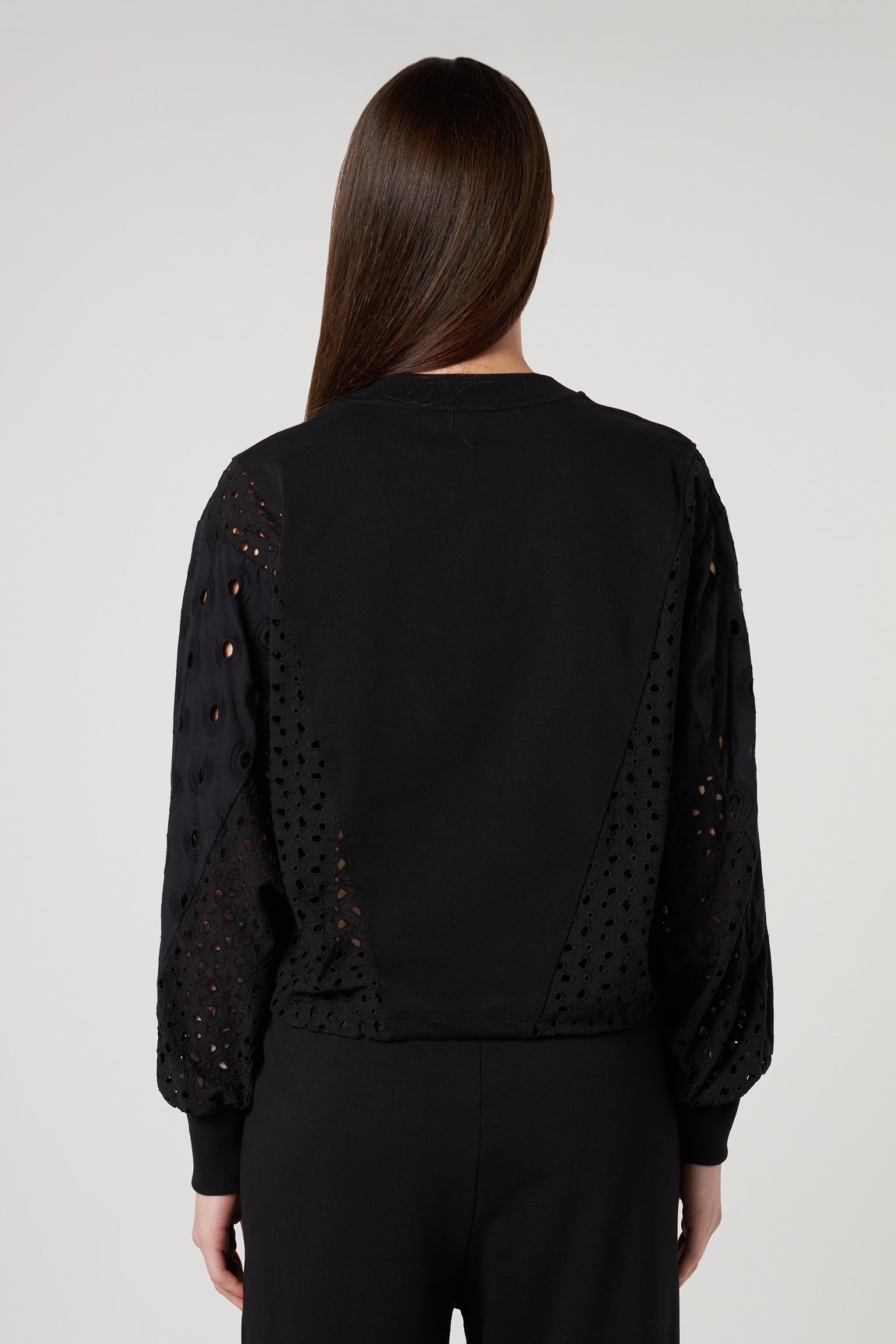 JIJIL Felpa Nera con Maniche Traforate