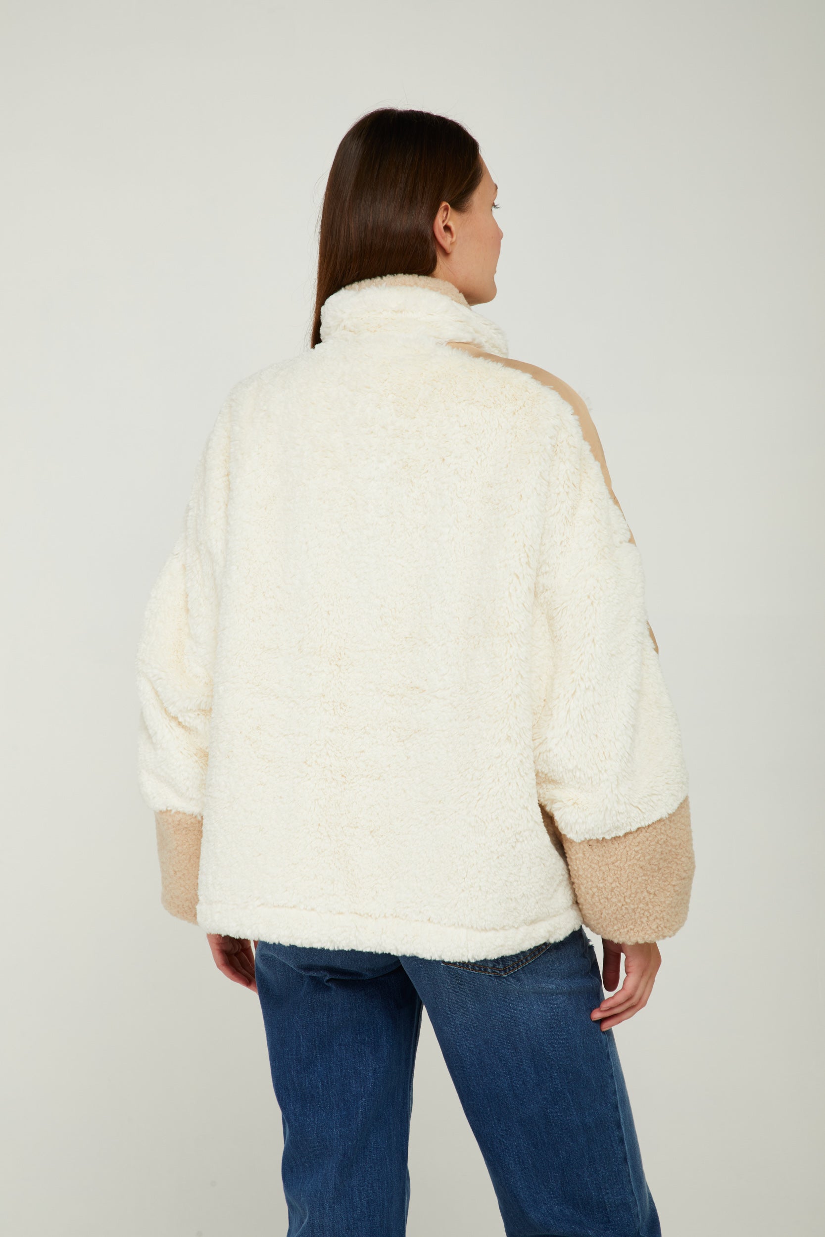 OOF WEAR White Short Jacket