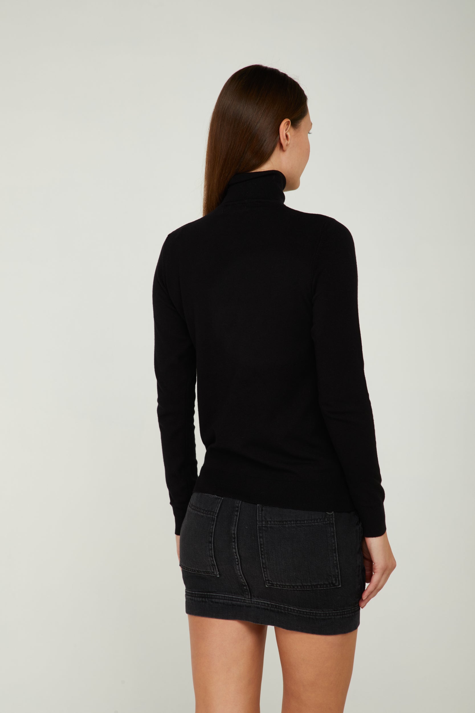 GAELLE Pullover con Collo Alto Nero