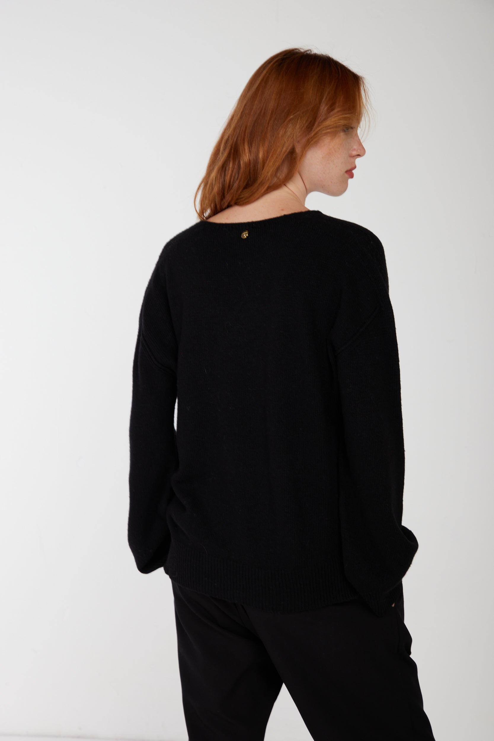 LIU-JO Maglia Nera con Scollo a V