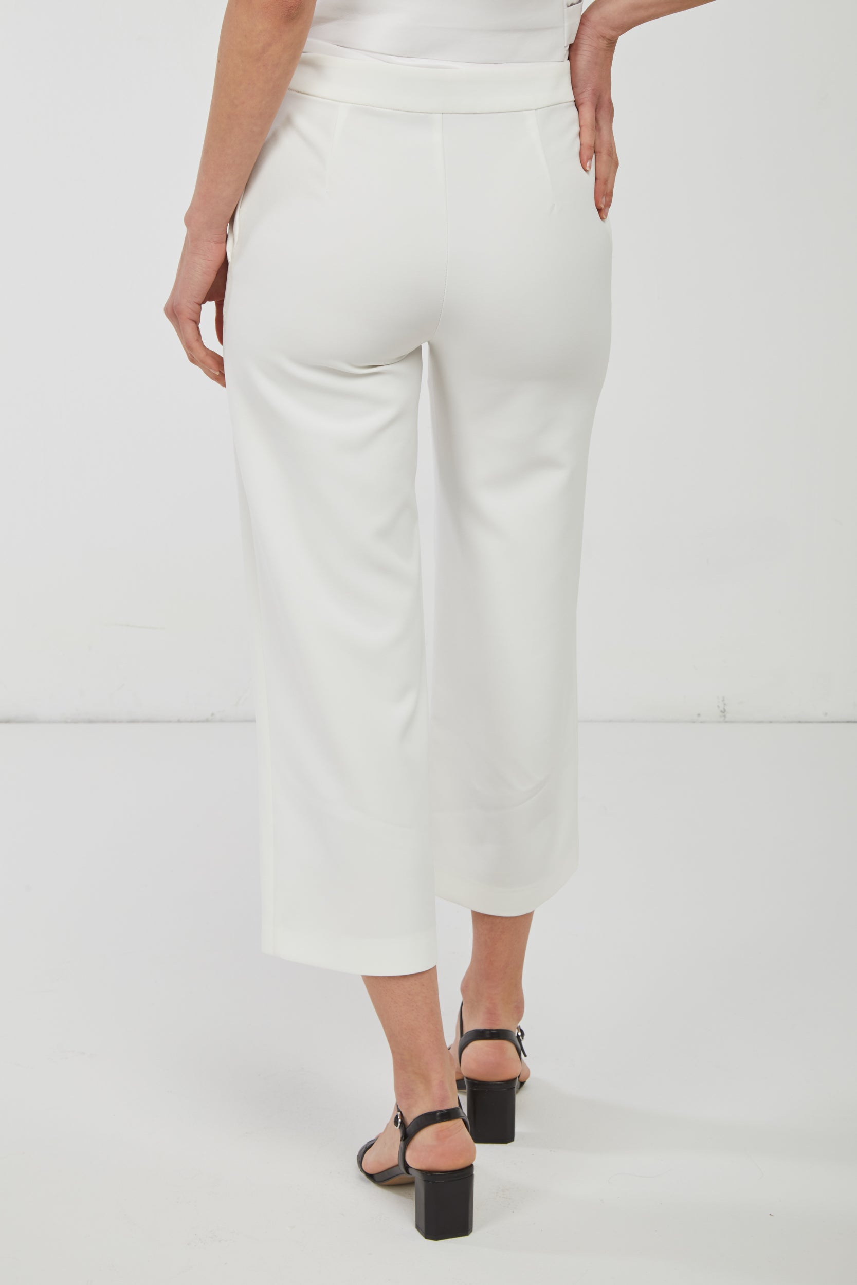 PINKO Classic White Trousers