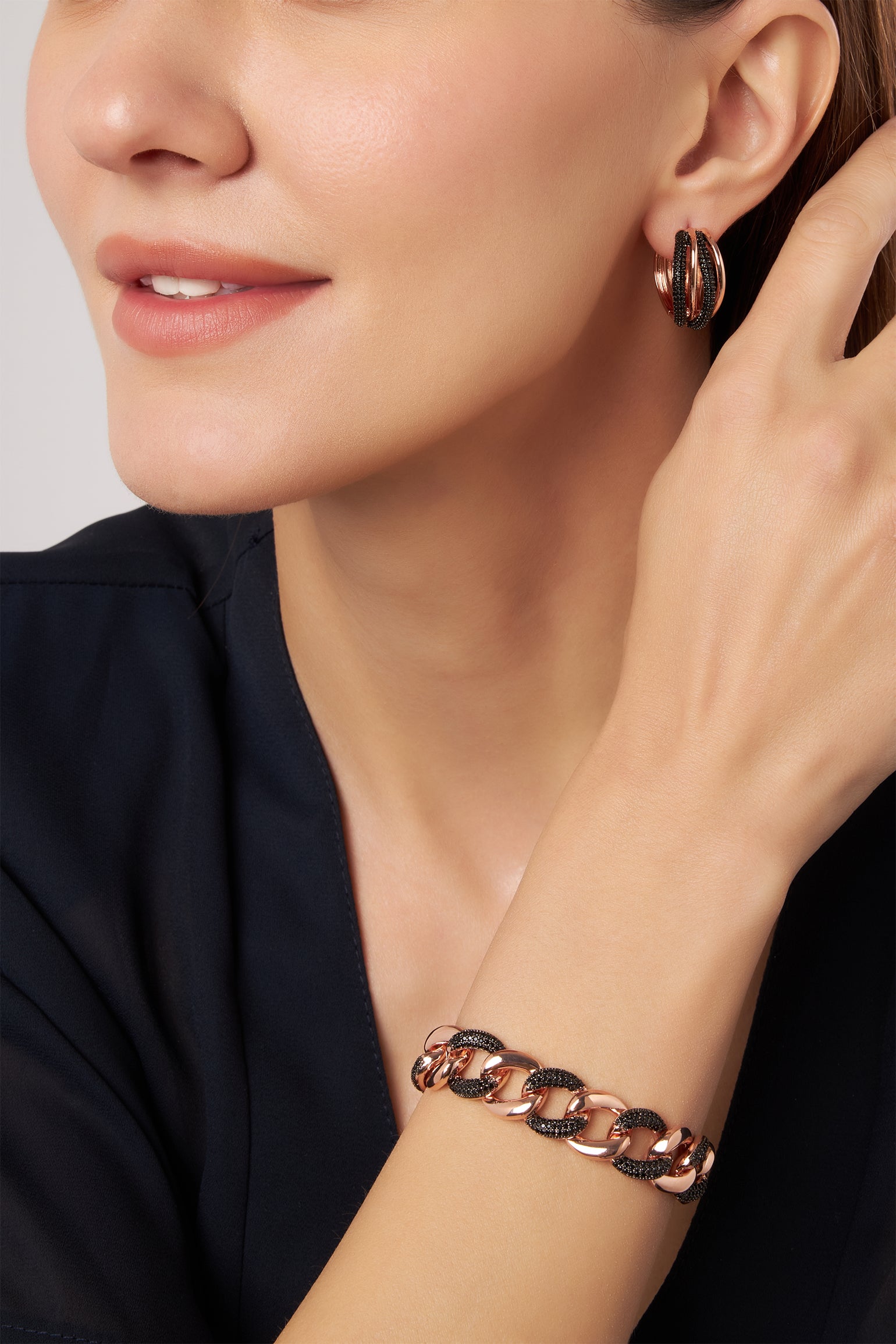 MELUSINA BIJOUX Bracciale a Catena con Zirconi Neri