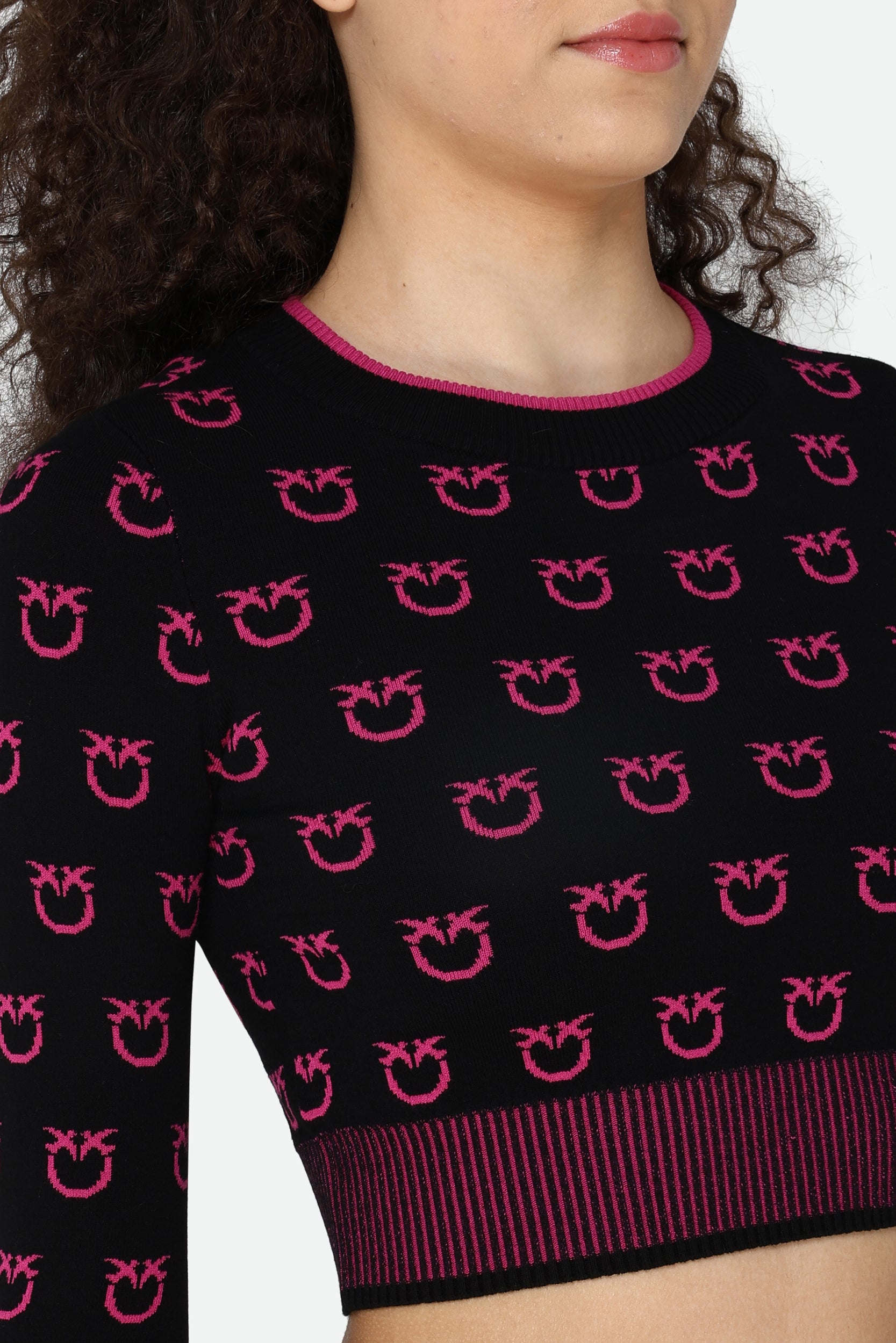 Pinko Maglia Crop Logata Nera