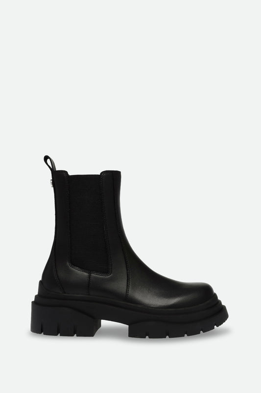 STEVE MADDEN Headqrtr Action Lea Polish Boot black