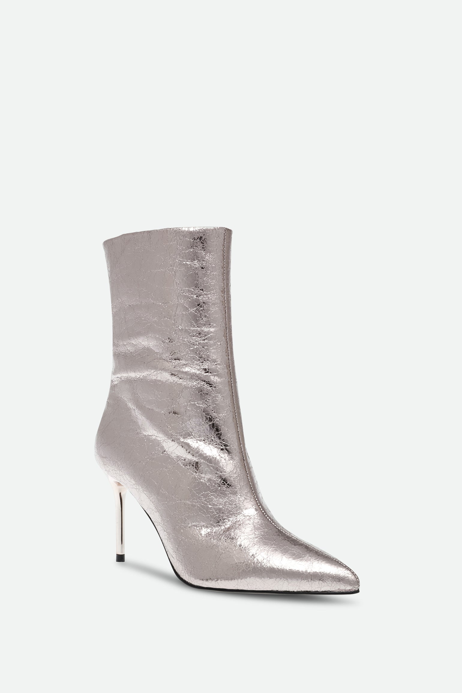 STEVE MADDEN Lyricals metallic silver boot