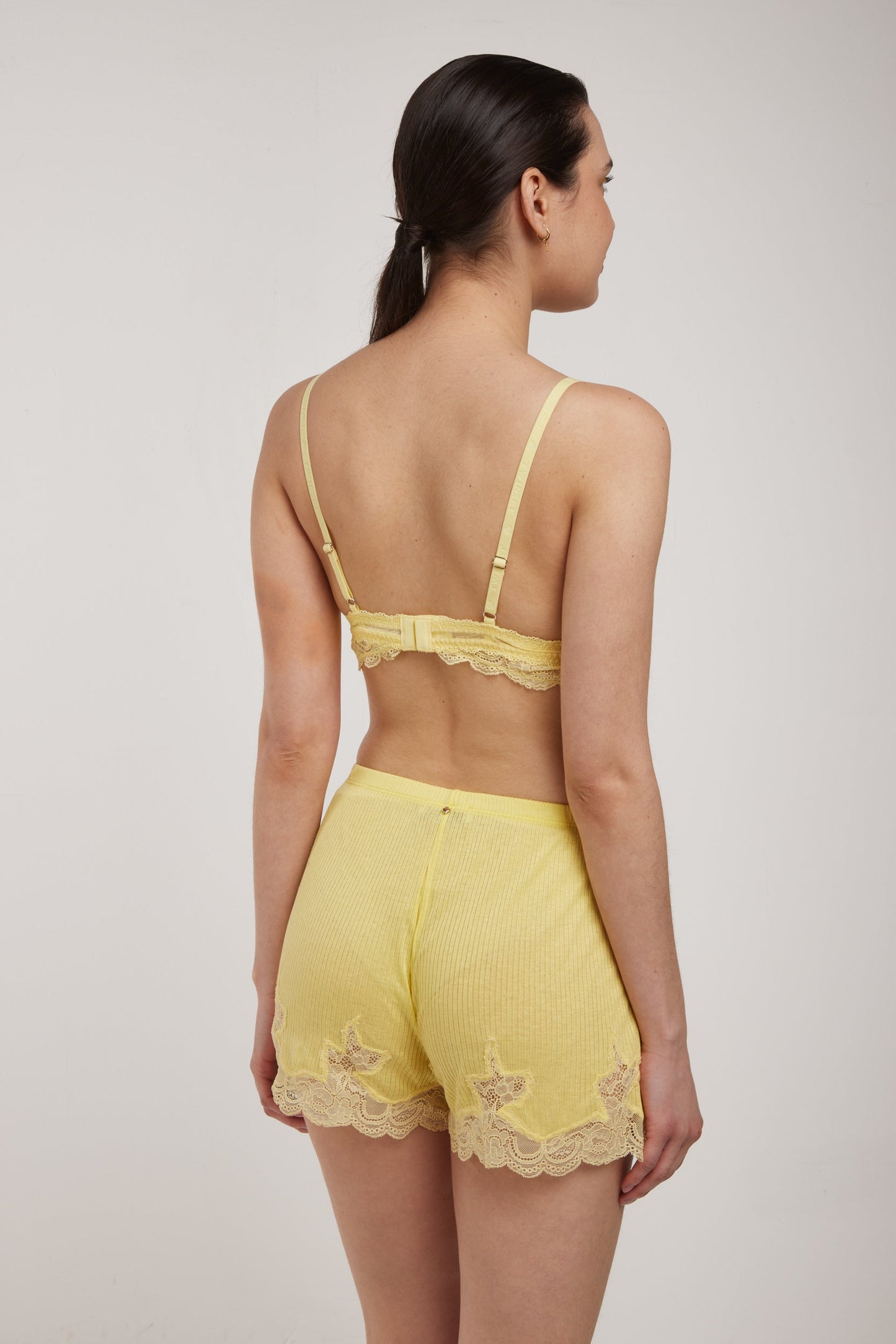 TWINSET Shorts Giallo Pizzo