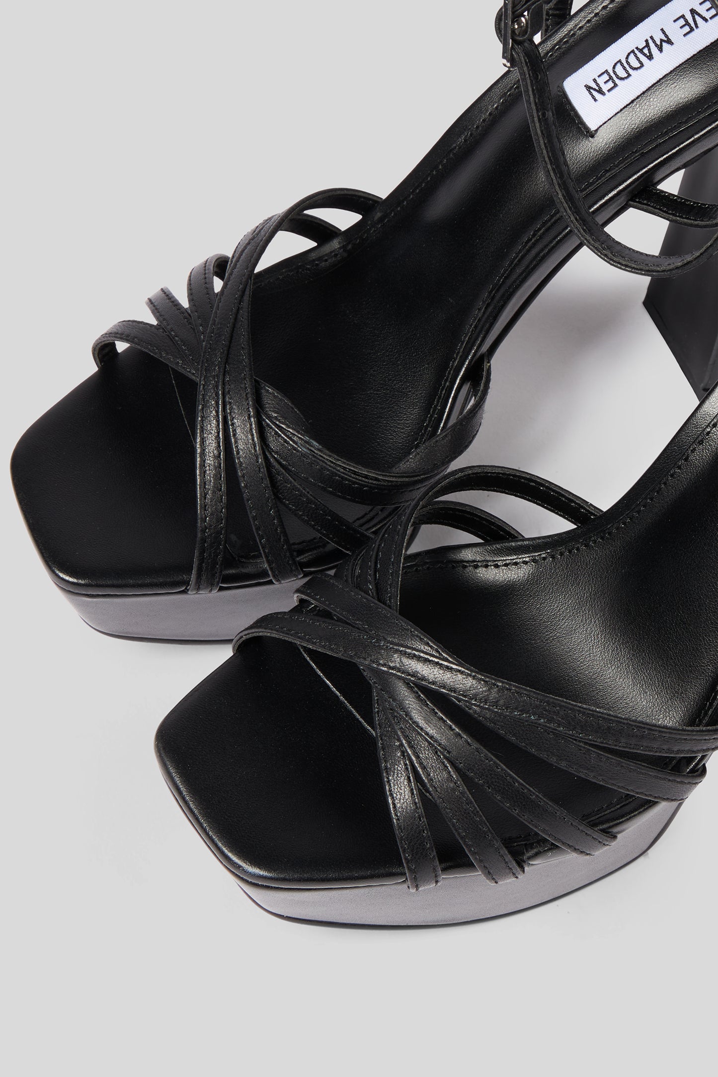 STEVE MADDEN Diamond Sandals Black Leat