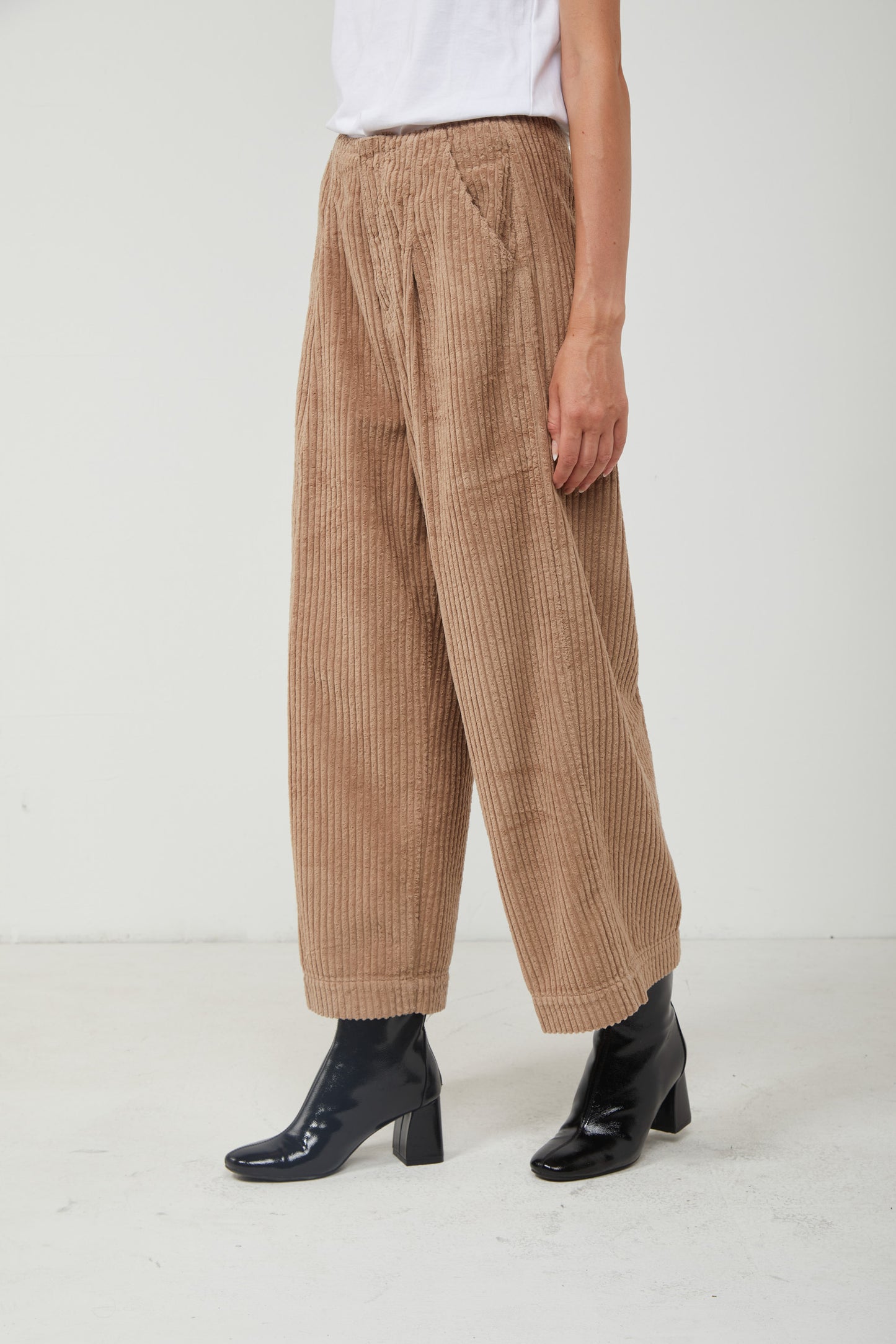 PINKO Pantalone in Velluto Cammello