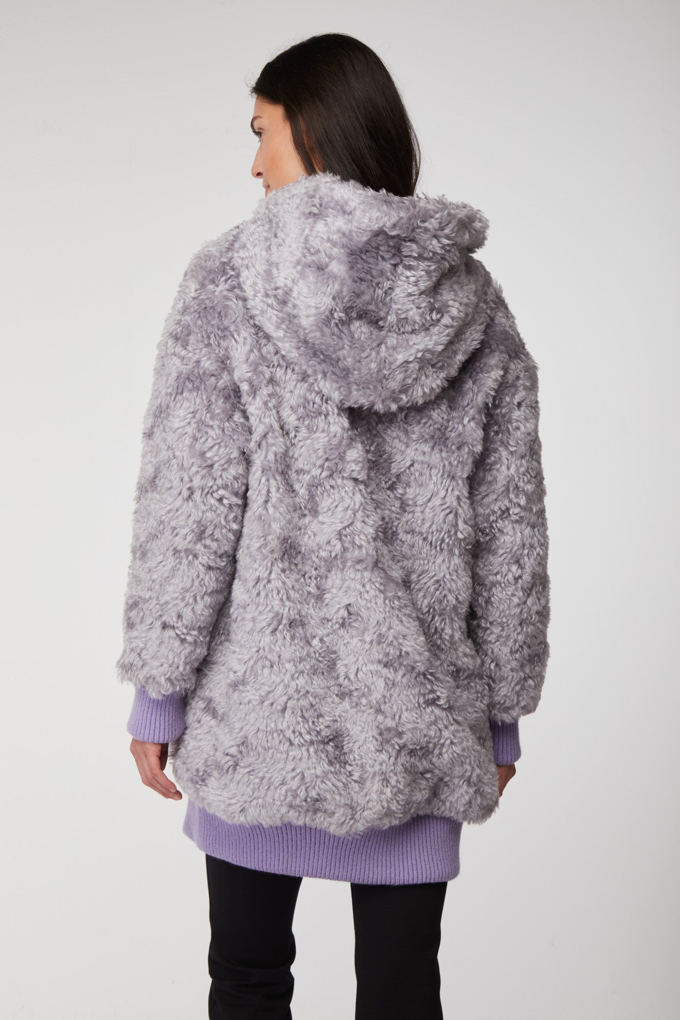 YOJ STYLE LAB Eco-sustainable Fur with Sequins