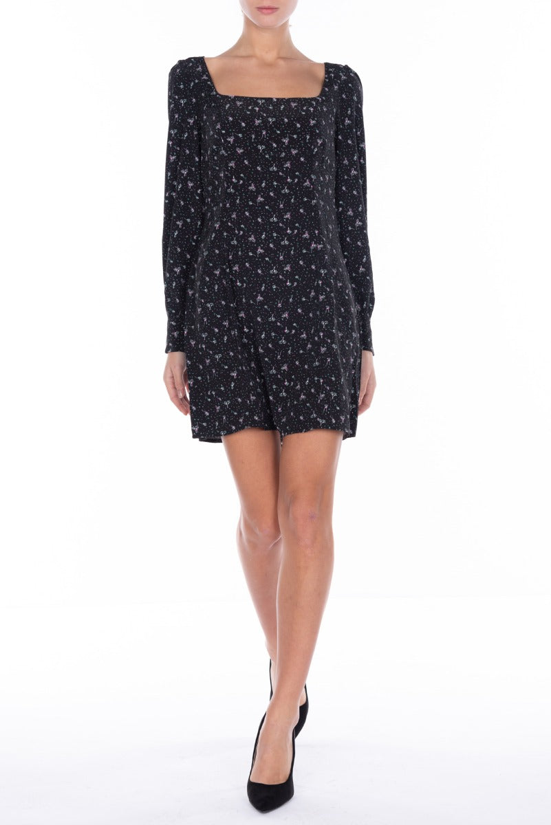 Short dress