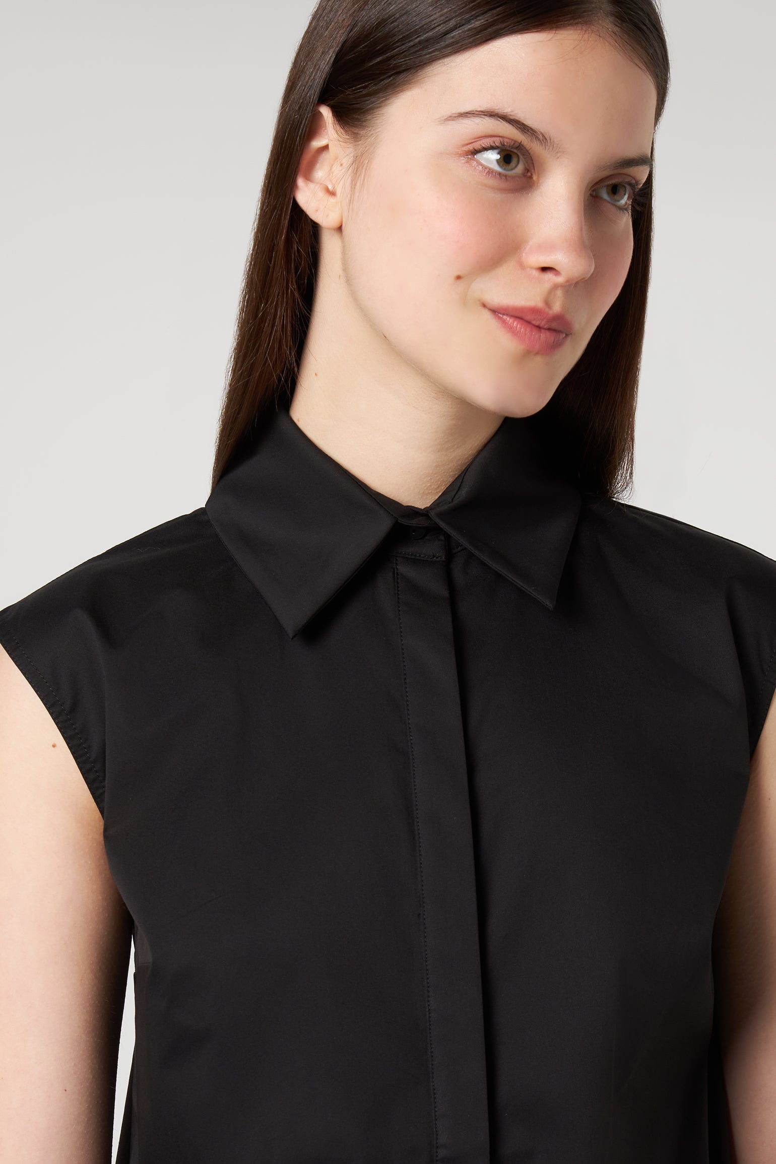 JIJIL Camicia Smanicata Nera