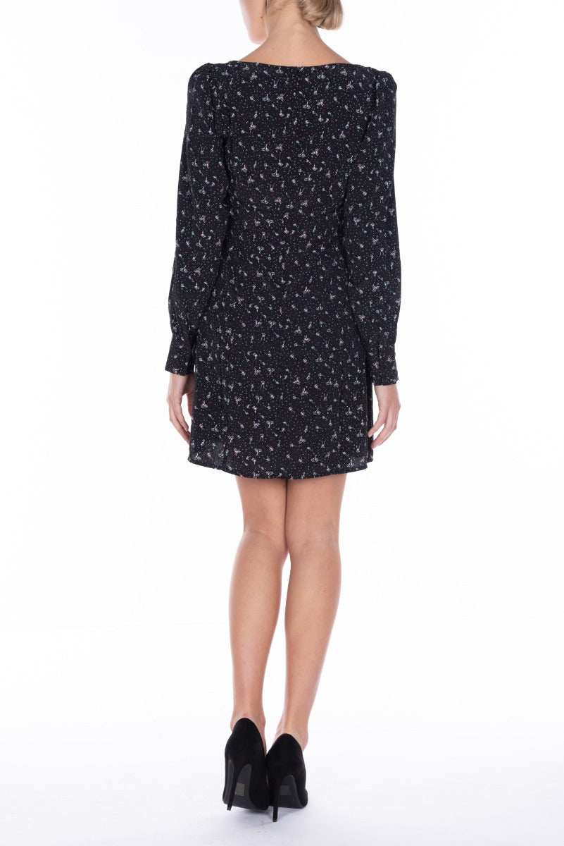 Short dress