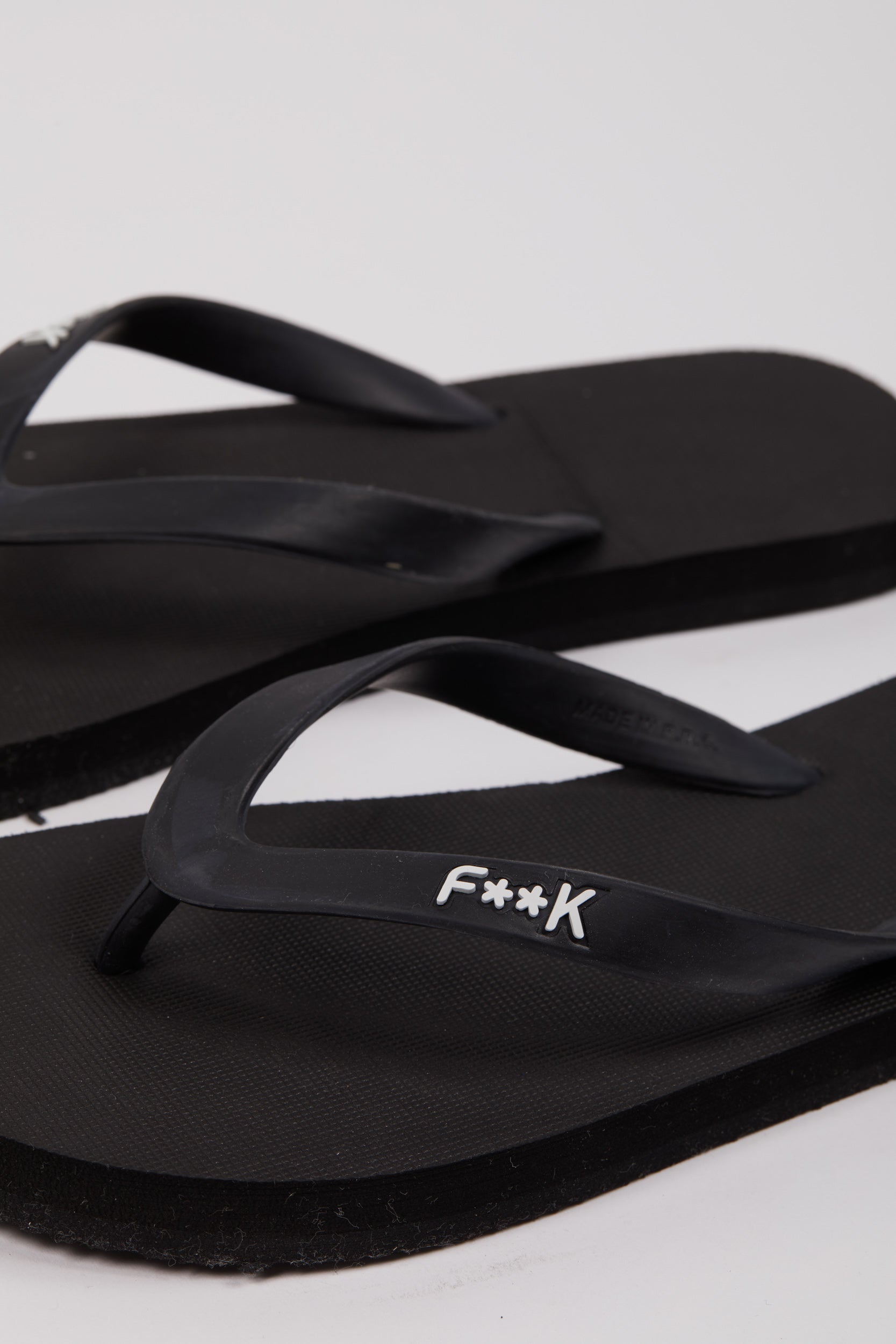 F**K Flip Flop Nere