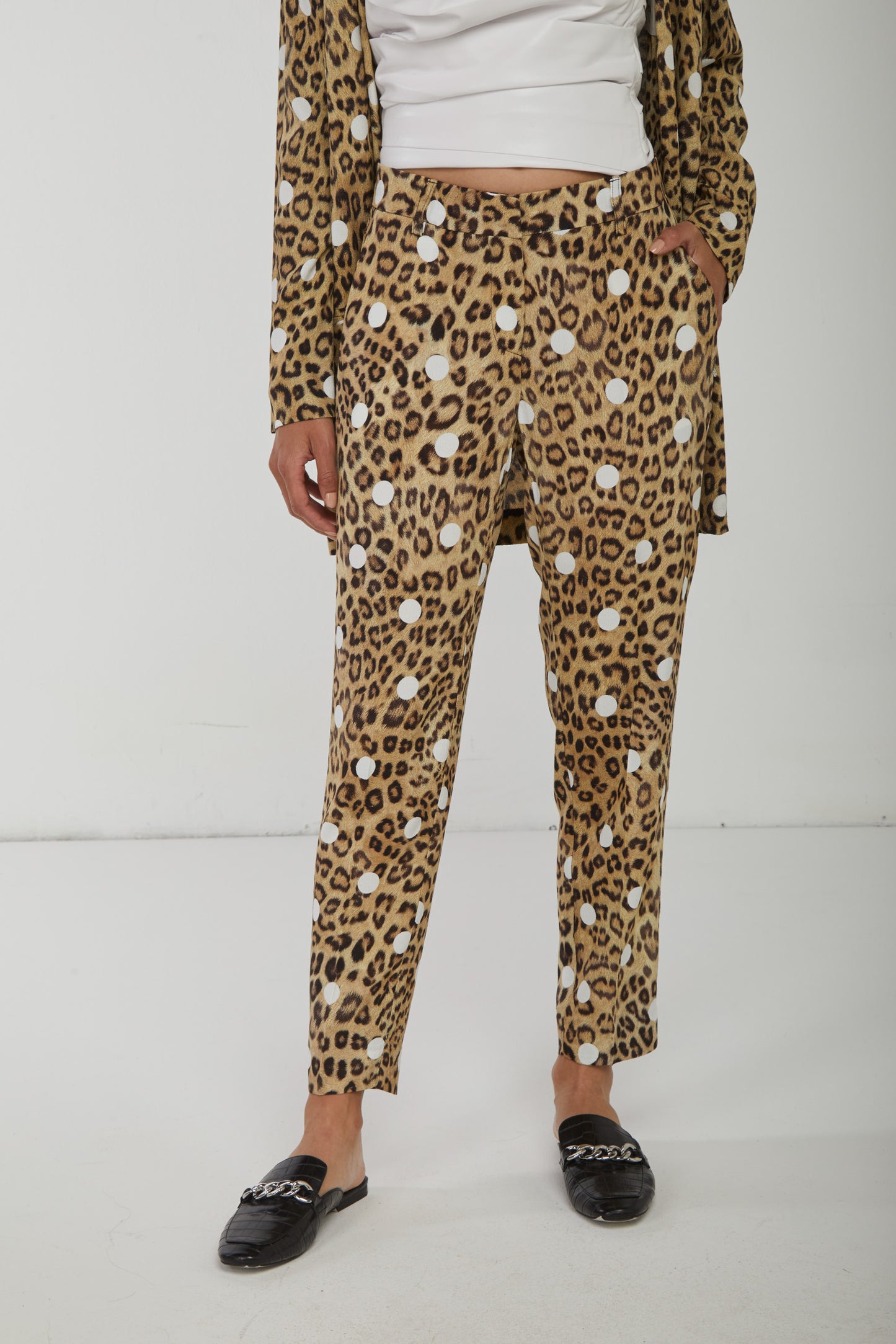 OTTOD'AME Pantalone Leopardato a Sigaretta