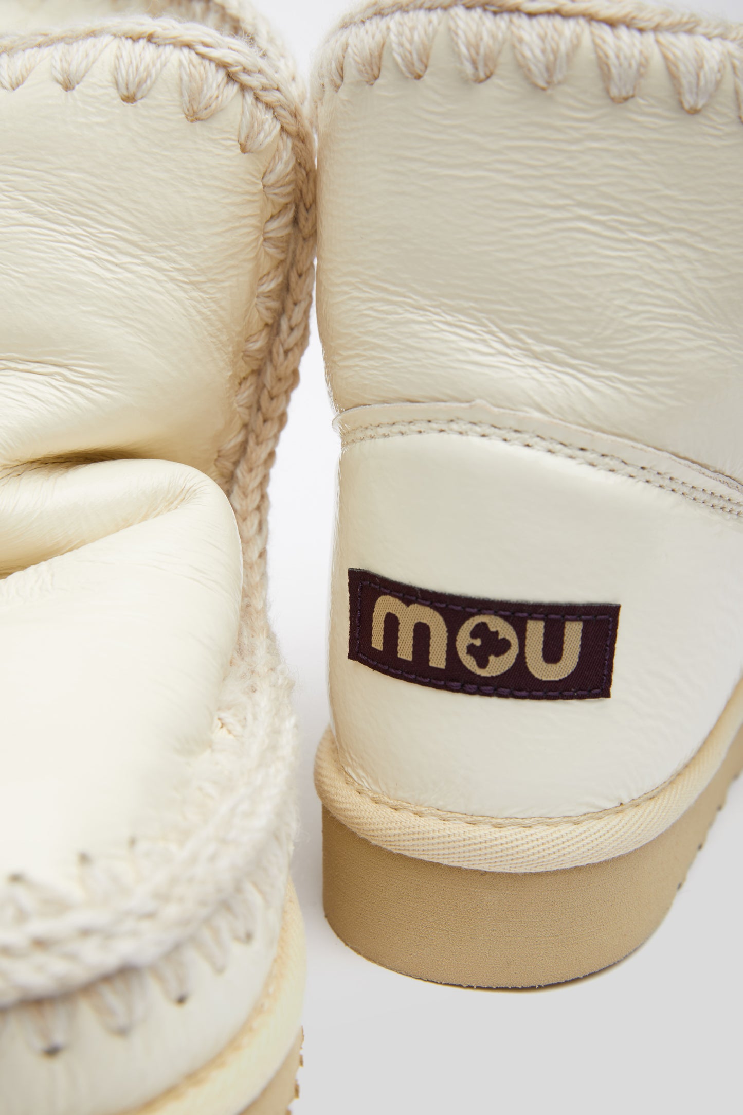 MOU "Eskimo 18" Bianche