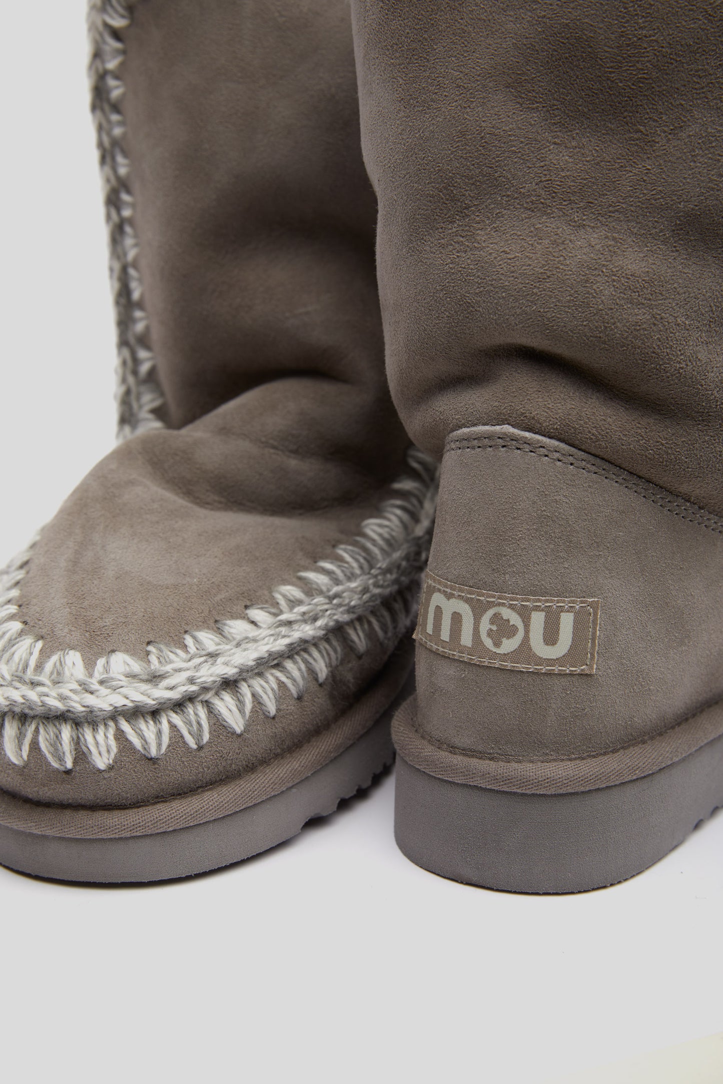 MOU "Eskimo 24" Grigie