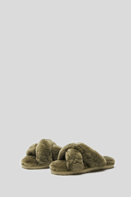MOU Crossed Slipper in Brown Sheepskin