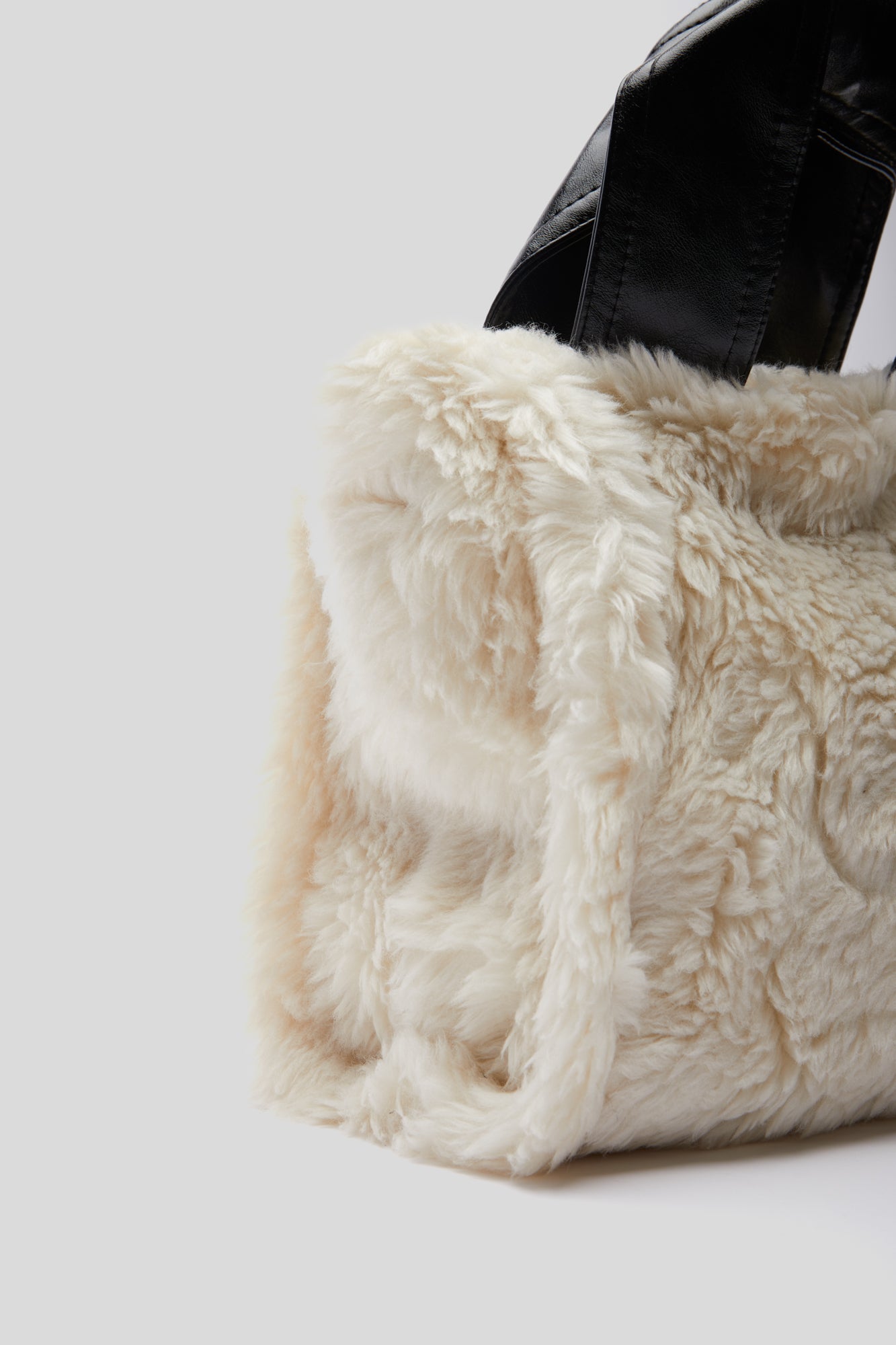 STAND STUDIO Lucille Bag in White Faux Fur