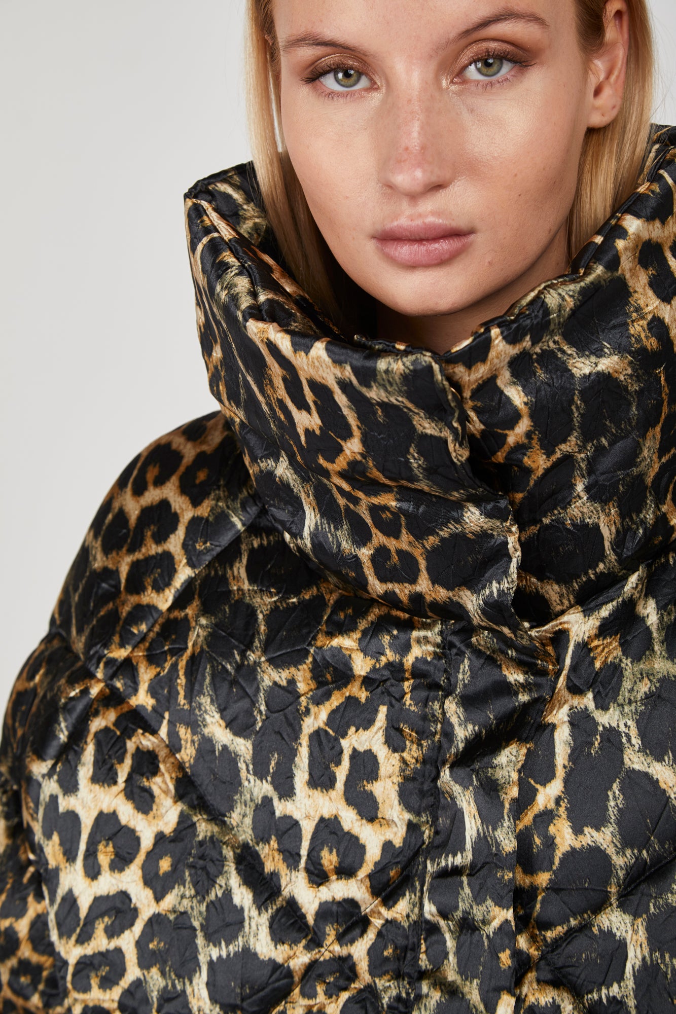 OOF WEAR Piumino Corto Animalier