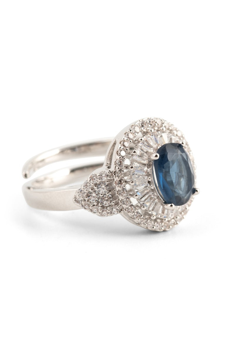 LOVERLOCK DESIGN Brilliant Ring with Blue Stone