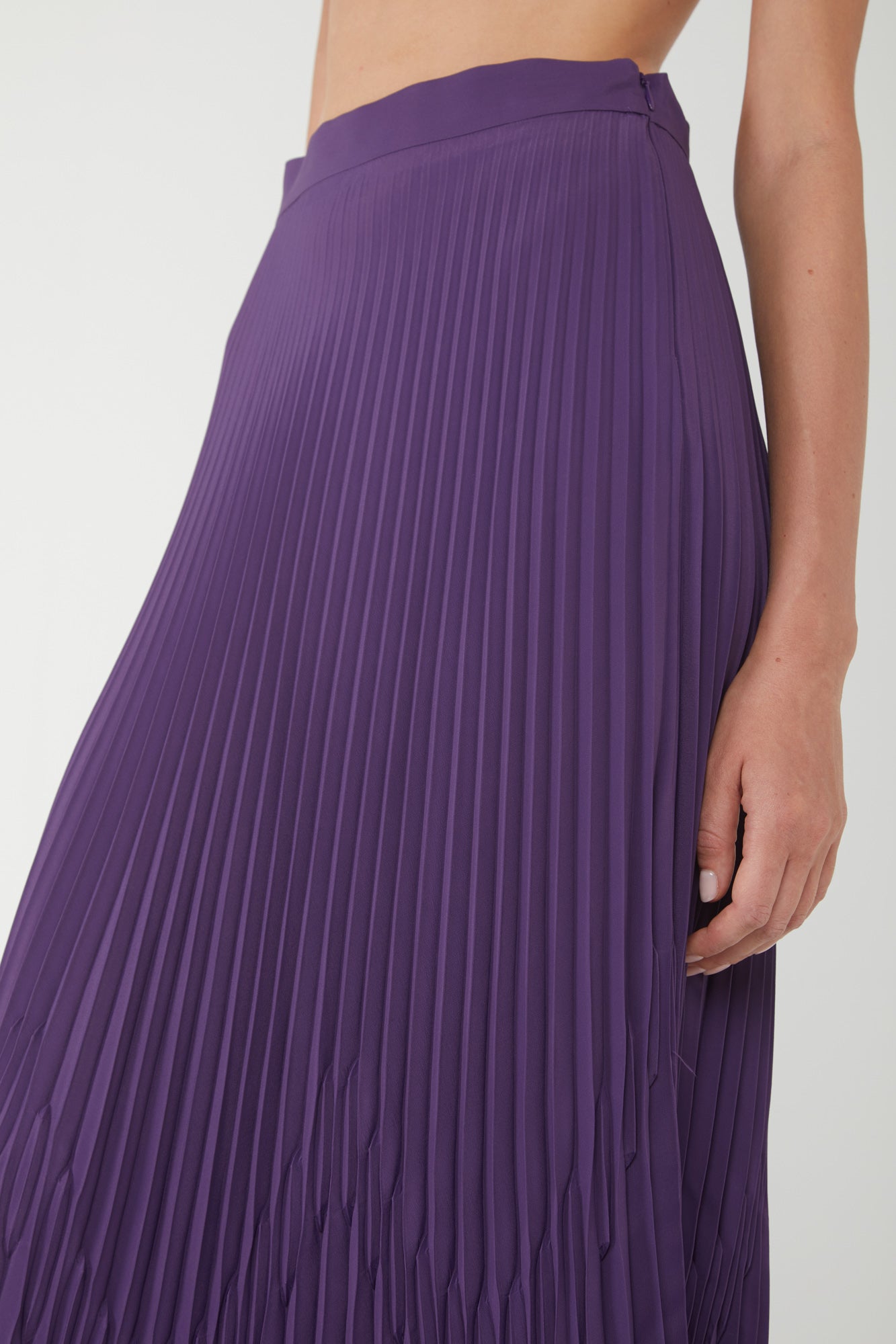 SILKE Long Purple Pleated Skirt